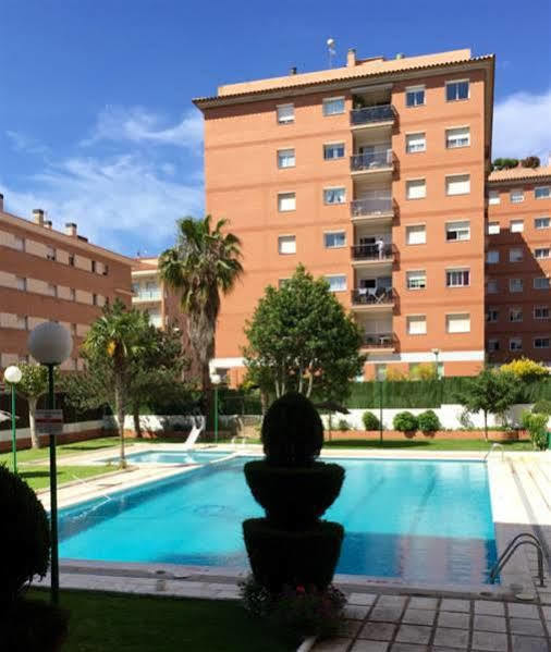 Apartamentos Paradise Park Fenals Lloret de Mar Exterior photo